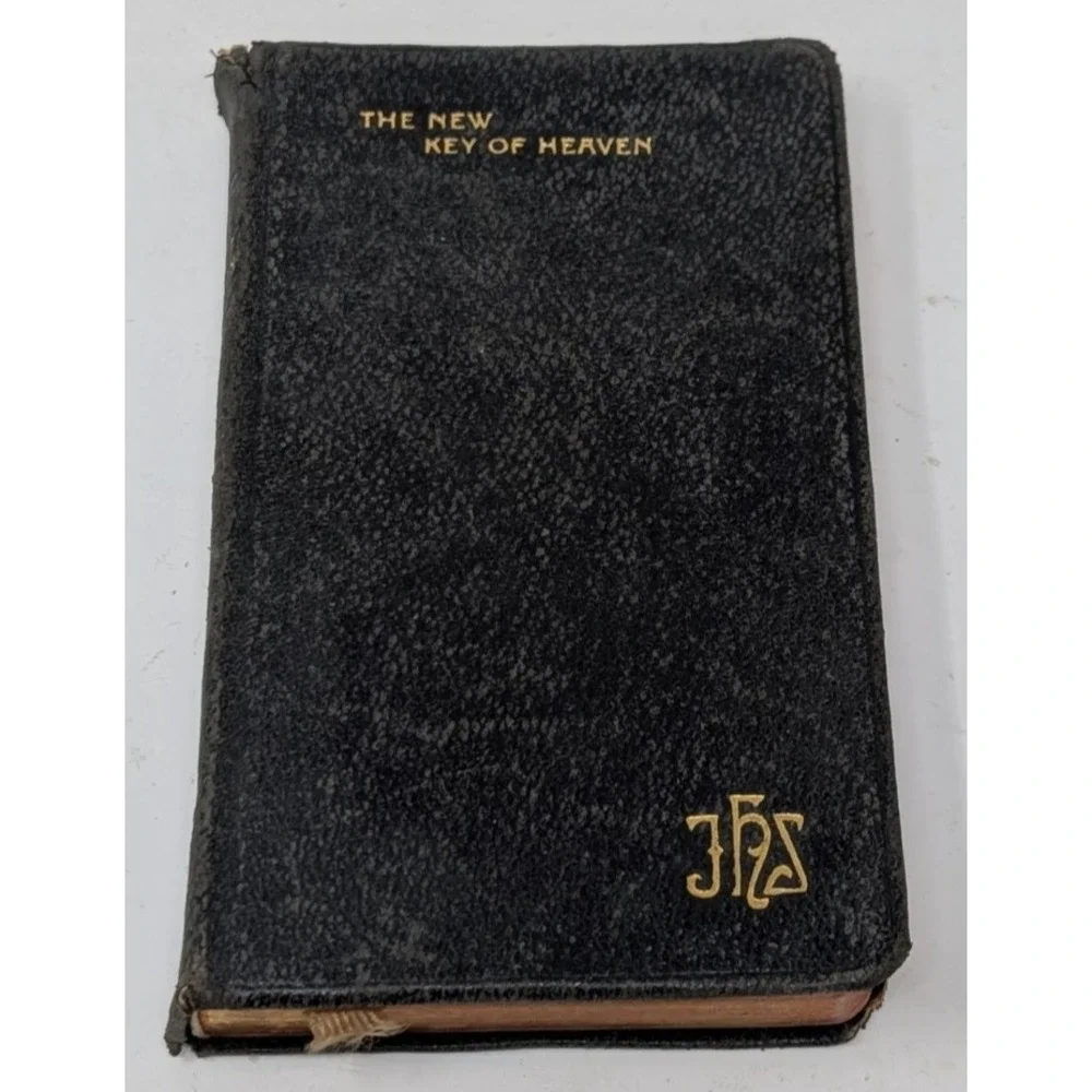 1949 The New Key of Heaven A Complete Prayerbook for Catholics Leather VTG 1940s